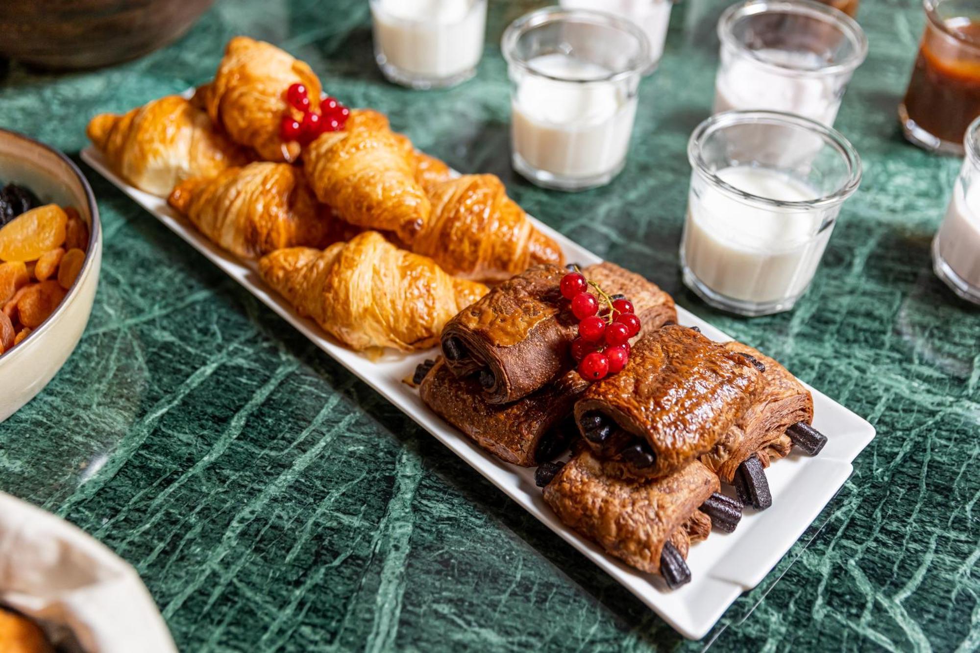 Ivy Hotel Tbilisi Ngoại thất bức ảnh