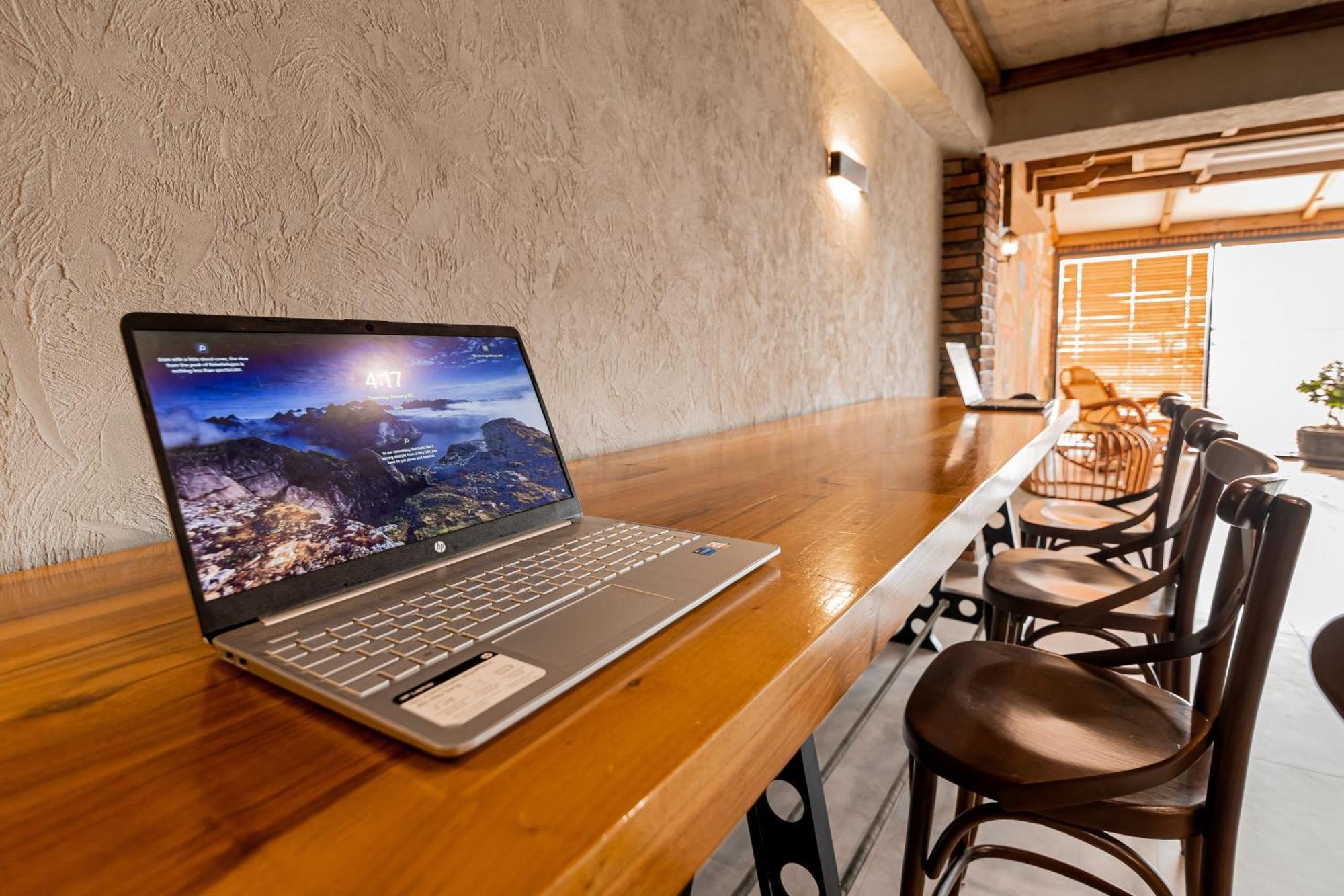 Ivy Hotel Tbilisi Ngoại thất bức ảnh