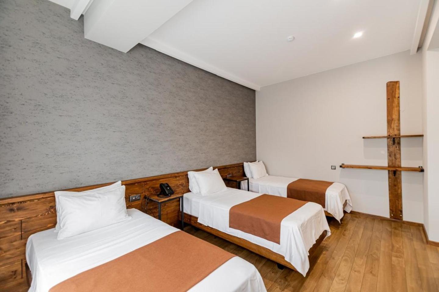 Ivy Hotel Tbilisi Ngoại thất bức ảnh